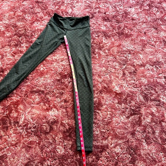 Lululemon black and gray leggings / tights size 4 - Picture 6 of 6